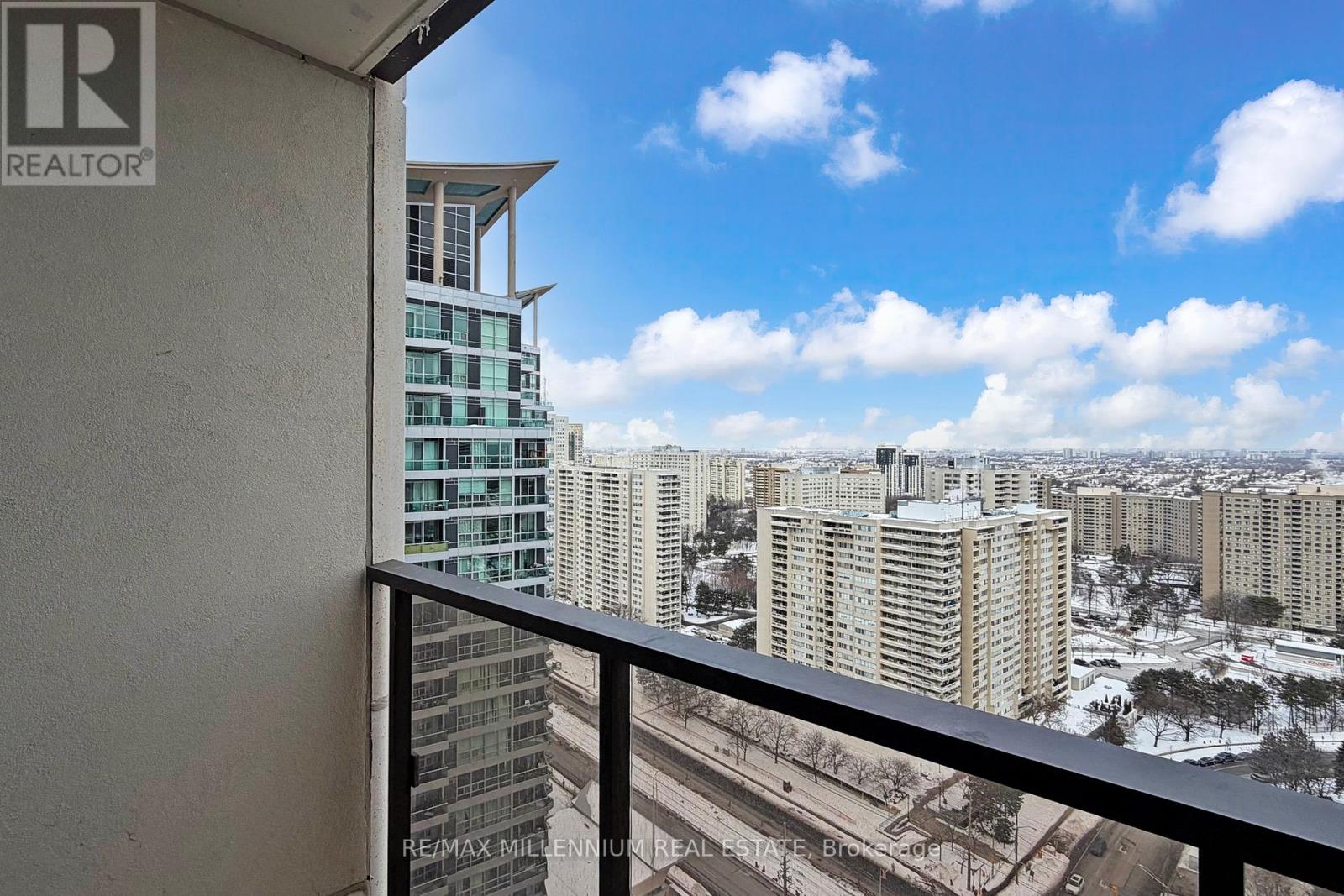 2202 - 30 Elm Drive W, Mississauga, Ontario  L5B 0N6 - Photo 45 - W12768264