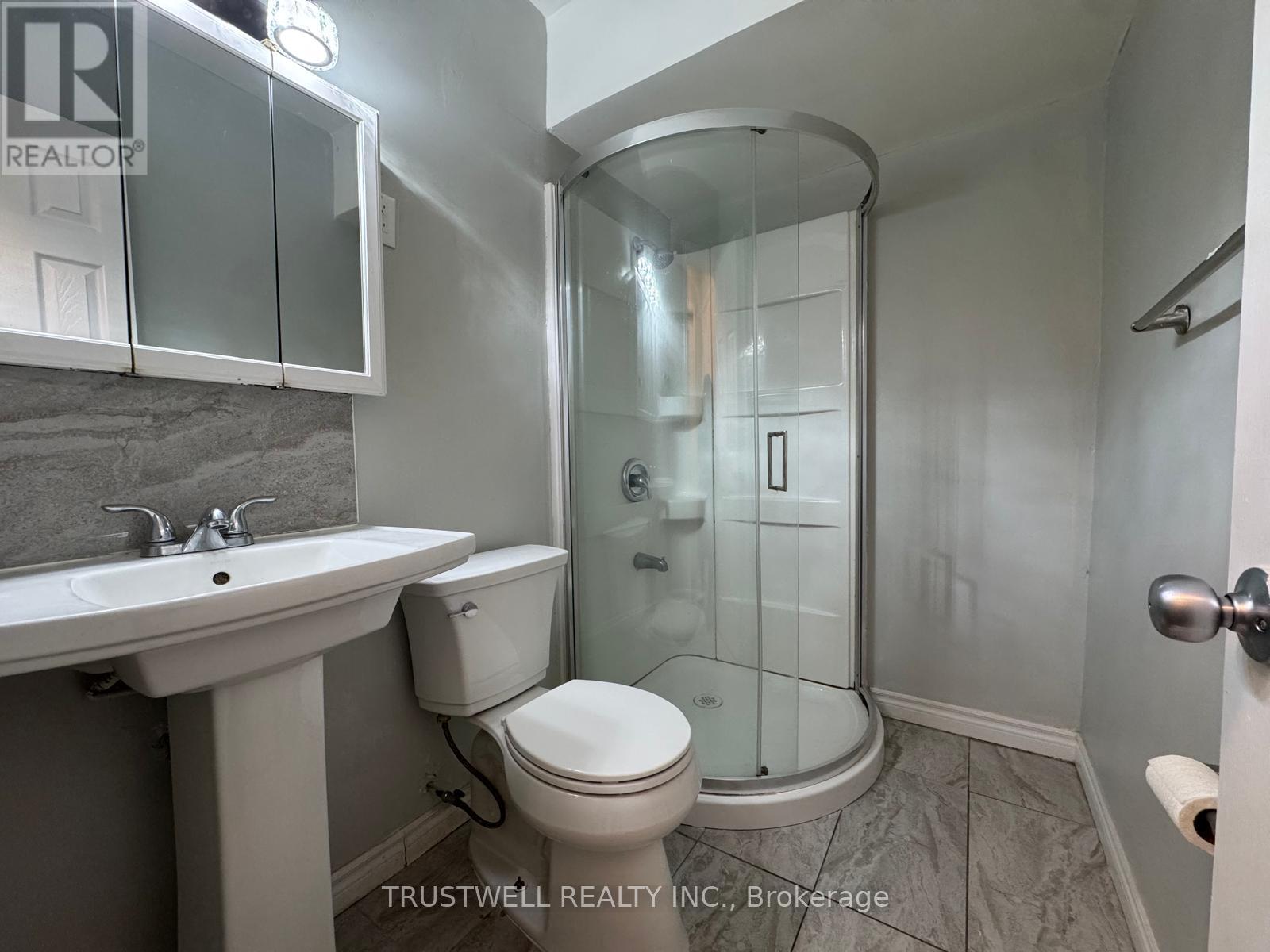 3 - 2528 Eglinton Avenue W, Toronto (Beechborough-Greenbrook), Ontario  M6M 1T1 - Photo 6 - W12768272