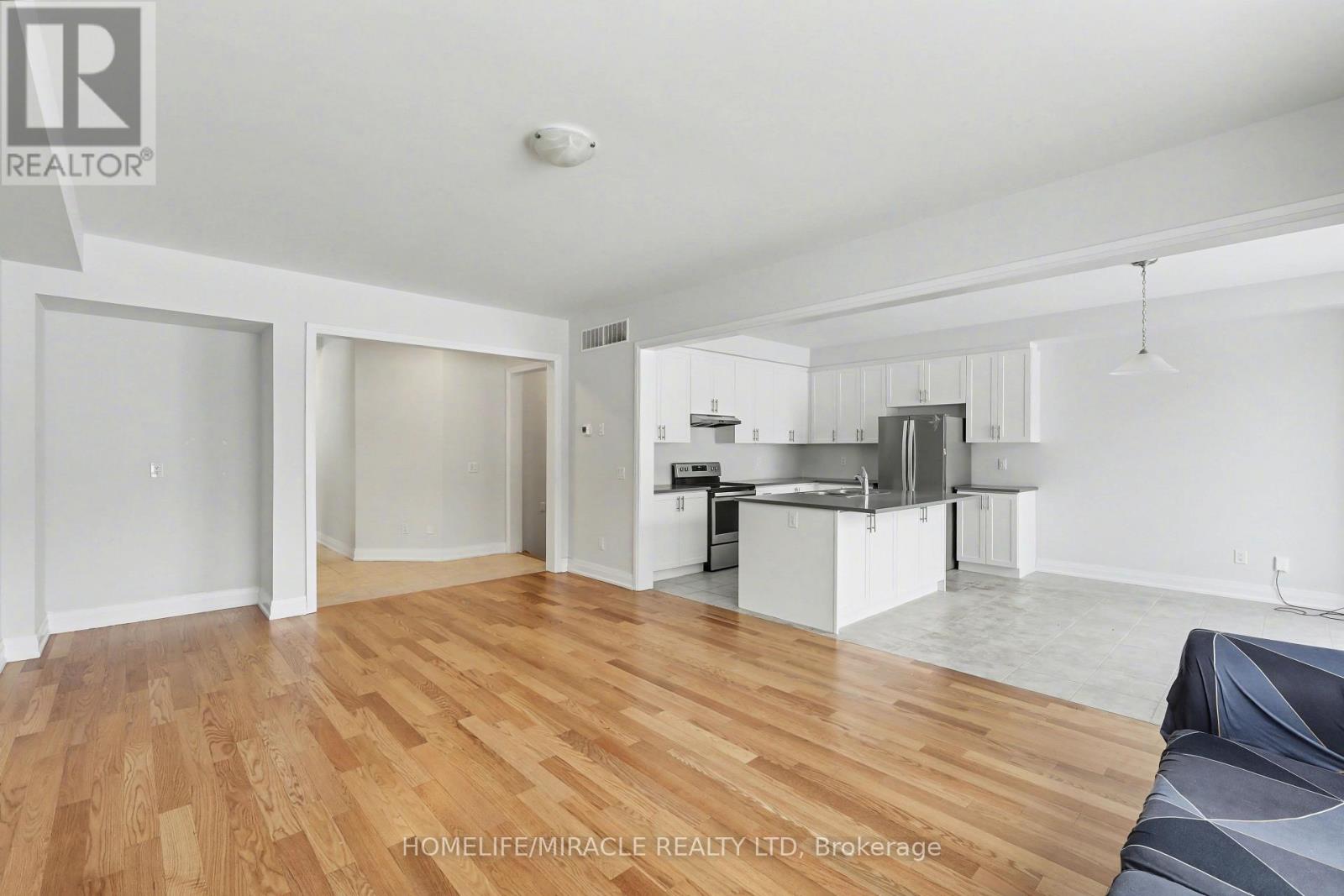 869 Knights Lane, Woodstock, Ontario  N4T 0P7 - Photo 11 - X12768260