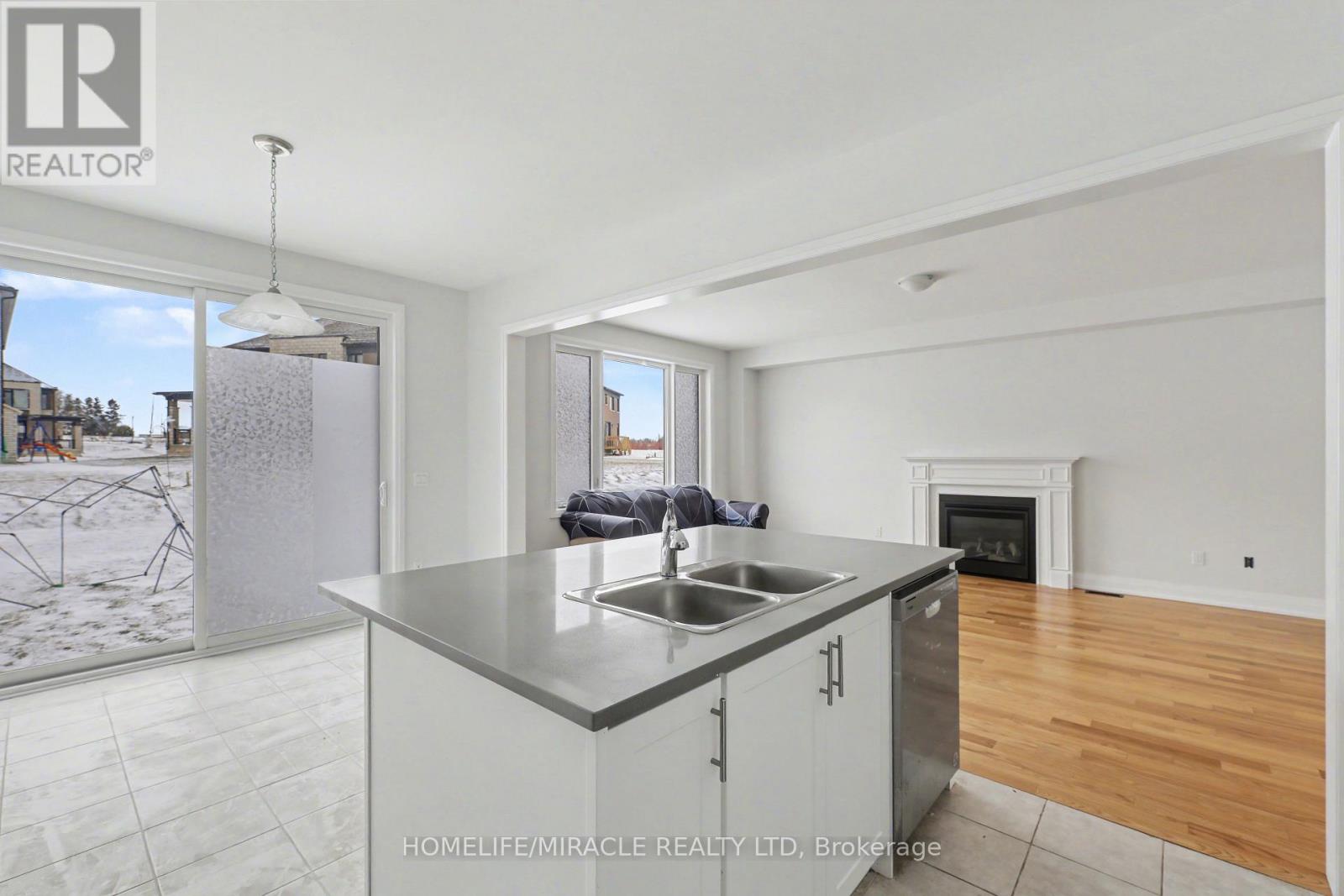 869 Knights Lane, Woodstock, Ontario  N4T 0P7 - Photo 18 - X12768260