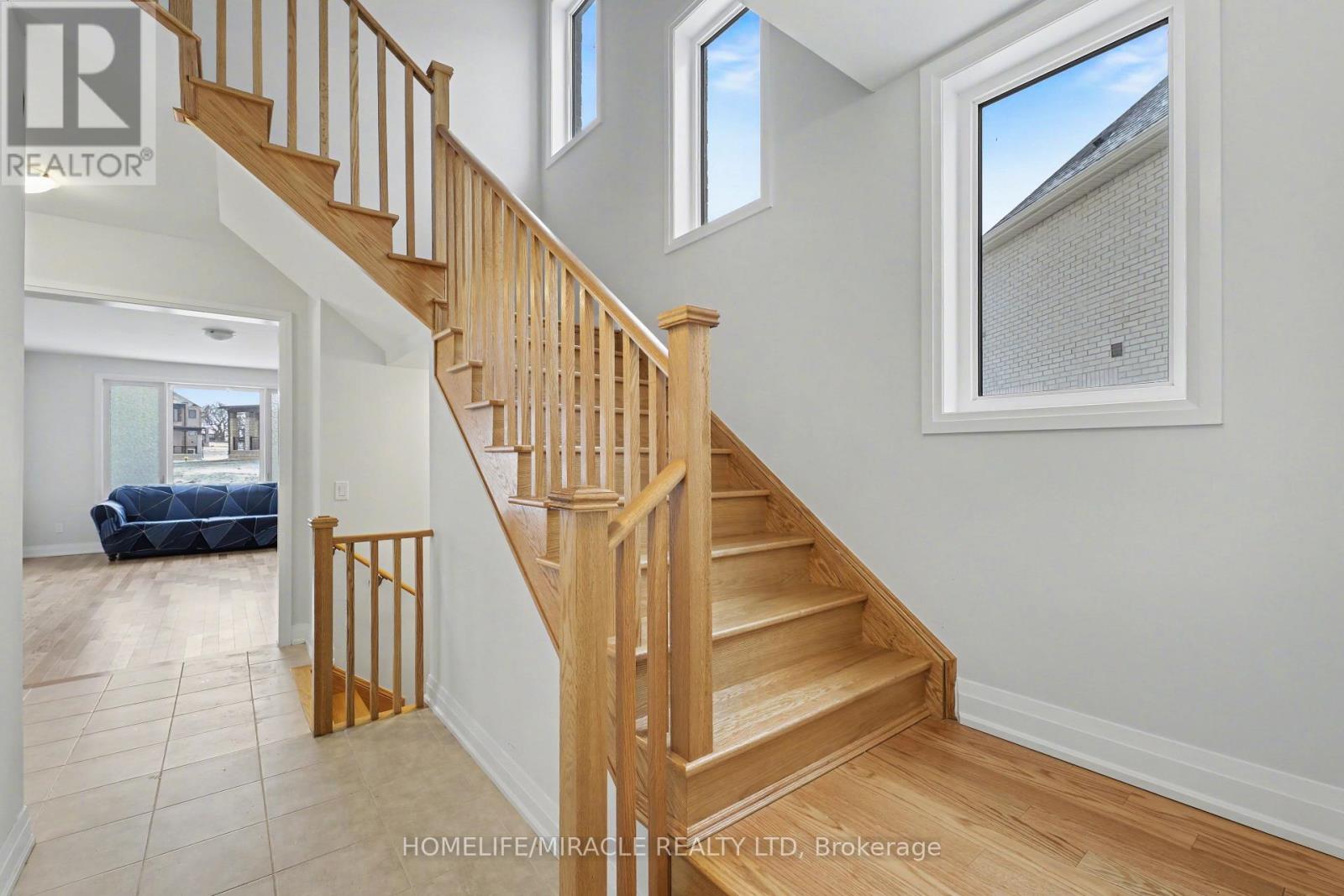 869 Knights Lane, Woodstock, Ontario  N4T 0P7 - Photo 7 - X12768260