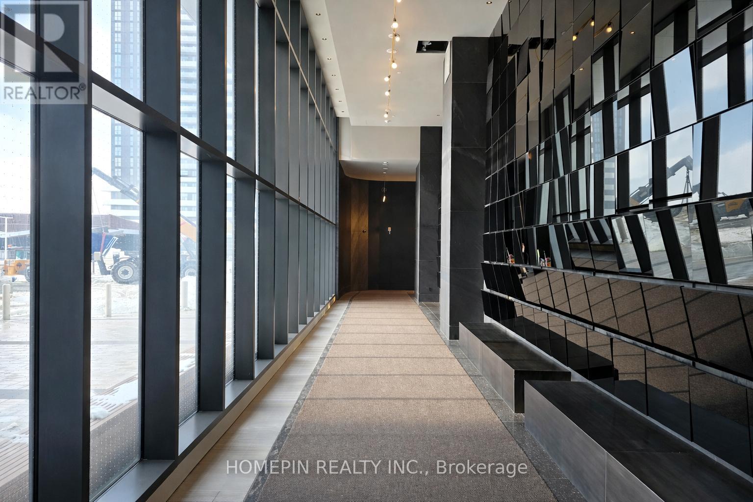 3001 - 8 Interchange Way, Vaughan, Ontario  L4K 0R2 - Photo 3 - N12768192