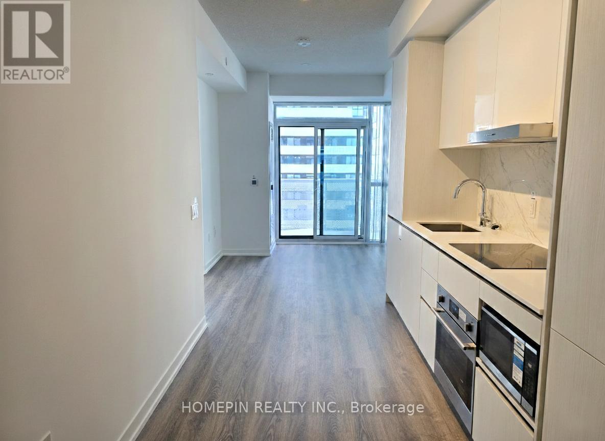 3001 - 8 Interchange Way, Vaughan, Ontario  L4K 0R2 - Photo 4 - N12768192