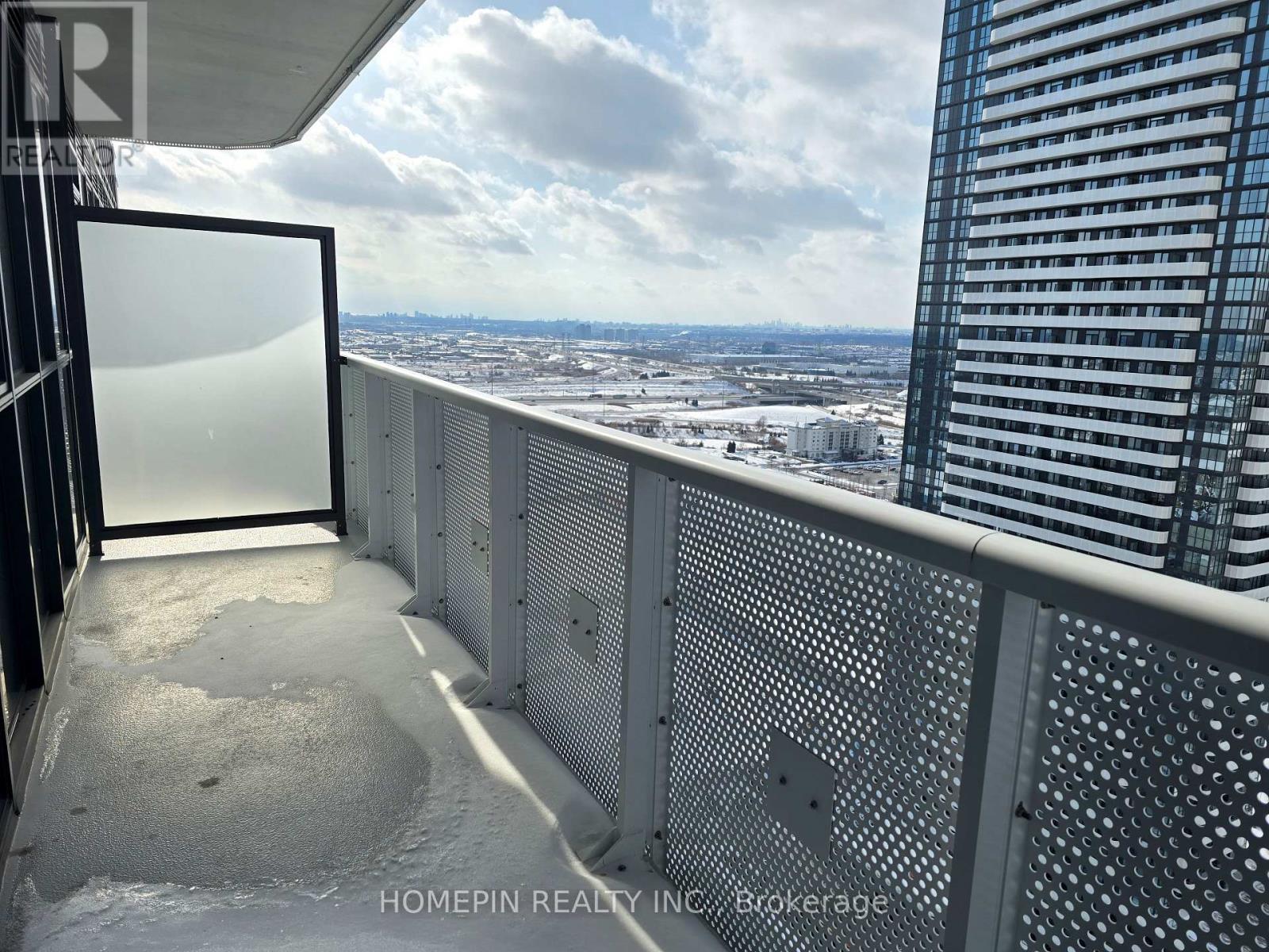 3001 - 8 Interchange Way, Vaughan, Ontario  L4K 0R2 - Photo 15 - N12768192