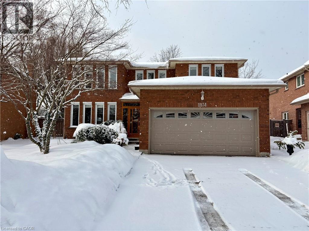1151 Manor Road, Oakville, Ontario  L6M 1G3 - Photo 2 - 40785761