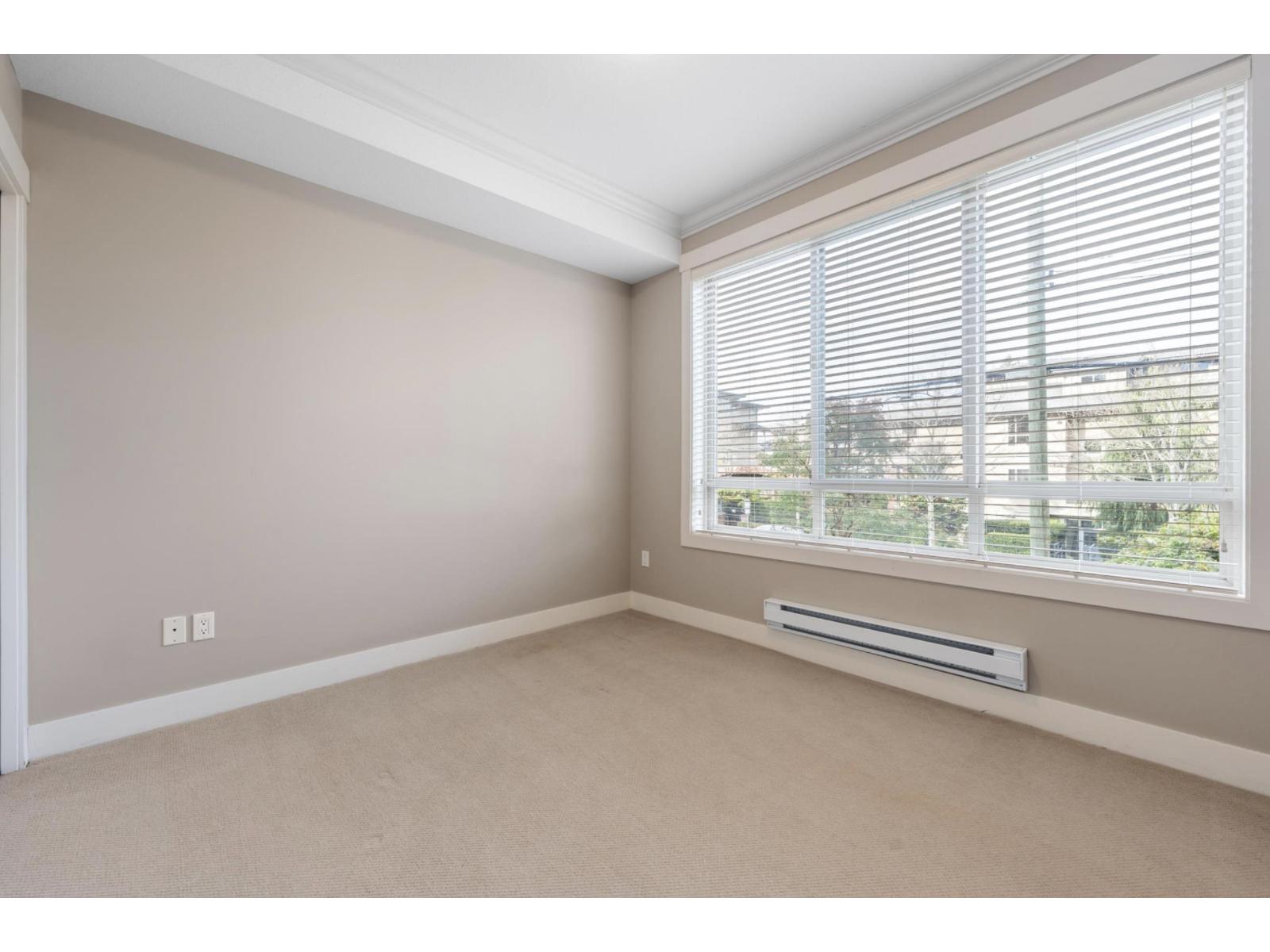 210 15368 17a Avenue, Surrey, British Columbia  V4A 1V3 - Photo 13 - R3087119