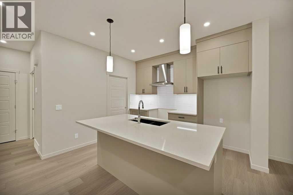 557 Chelsea Gardens, Chestermere, Alberta  T1X 2V4 - Photo 13 - A2280507