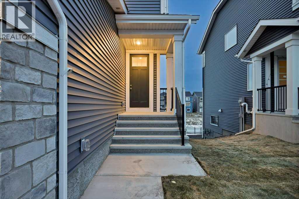 557 Chelsea Gardens, Chestermere, Alberta  T1X 2V4 - Photo 5 - A2280507