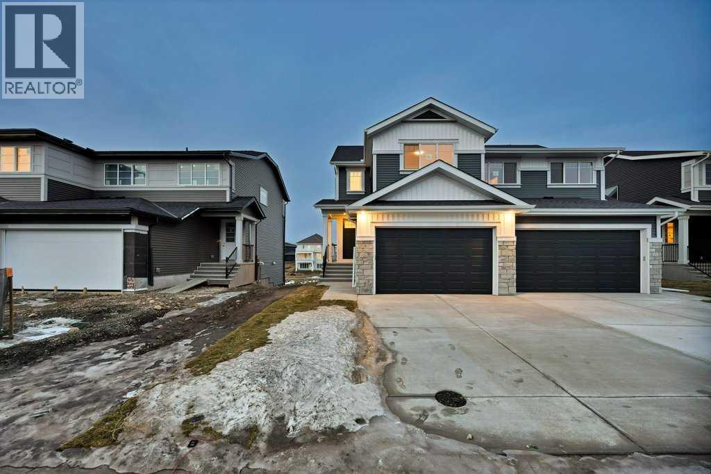561 Chelsea Gardens, Chestermere, Alberta  T1X 2V4 - Photo 2 - A2280508