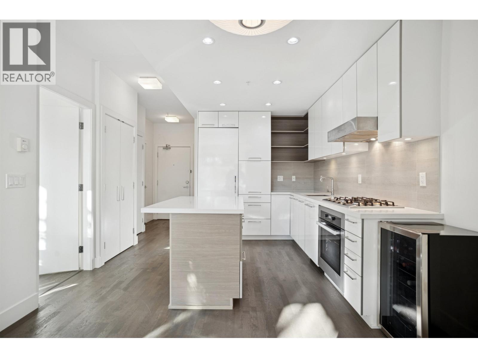 209 1628 W 4th Avenue, Vancouver, British Columbia  V6J 0G6 - Photo 8 - R3087661