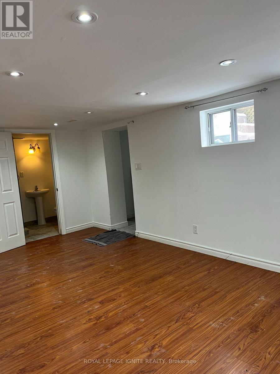 BSMT - 11 FLERIMAC ROAD, toronto (west hill), Ontario