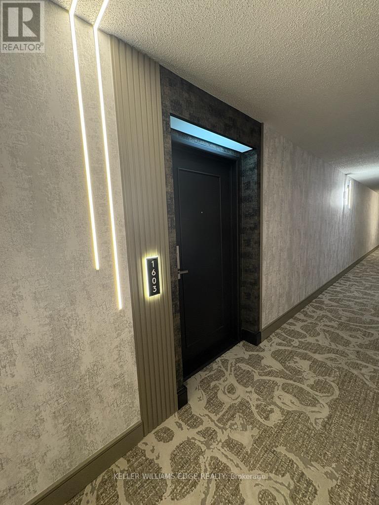 1603 - 1276 Maple Crossing Boulevard, Burlington, Ontario  L7S 2J9 - Photo 5 - W12768288