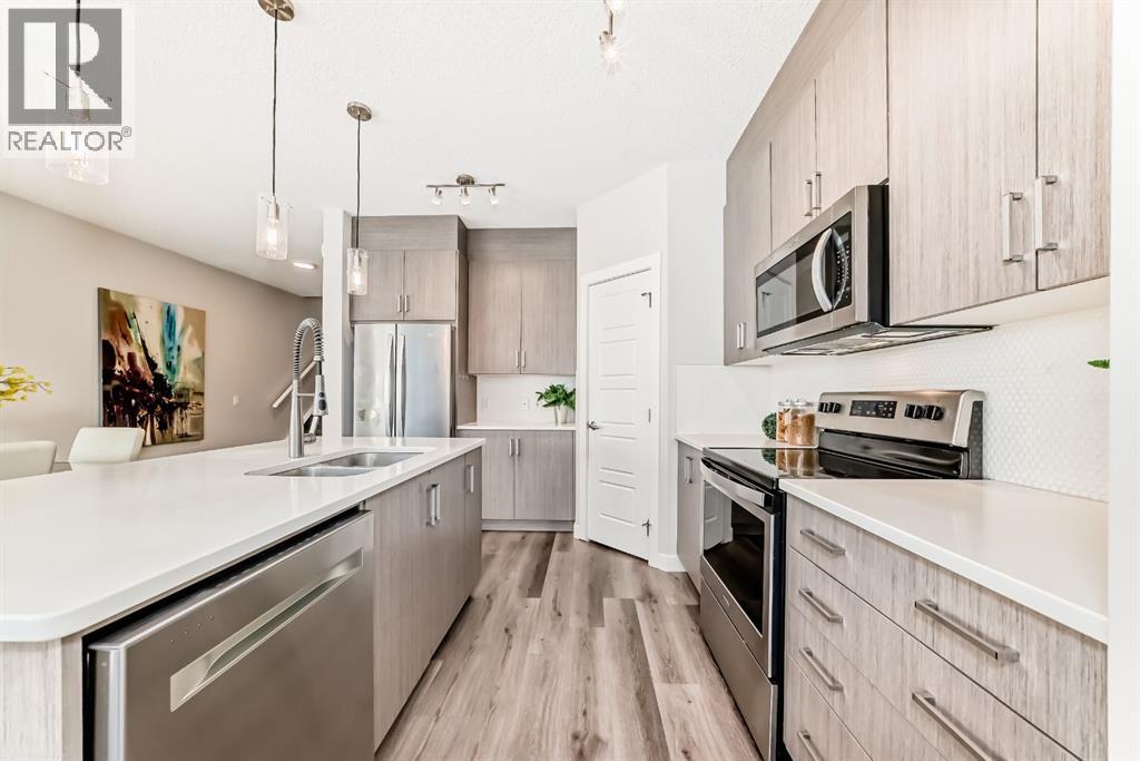 267 Sage Bluff Rise Nw, Calgary, Alberta  T3R 1W2 - Photo 4 - A2282477