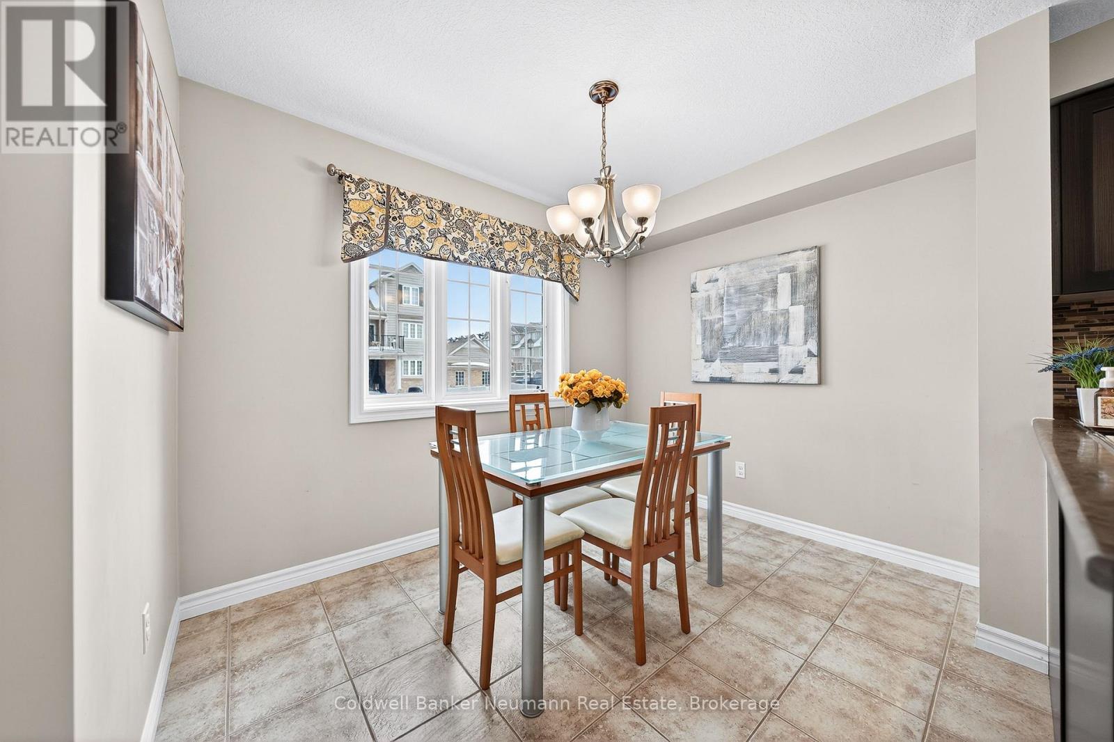 35a - 15 Carere Crescent, Guelph, Ontario  N1E 0K4 - Photo 5 - X12768304