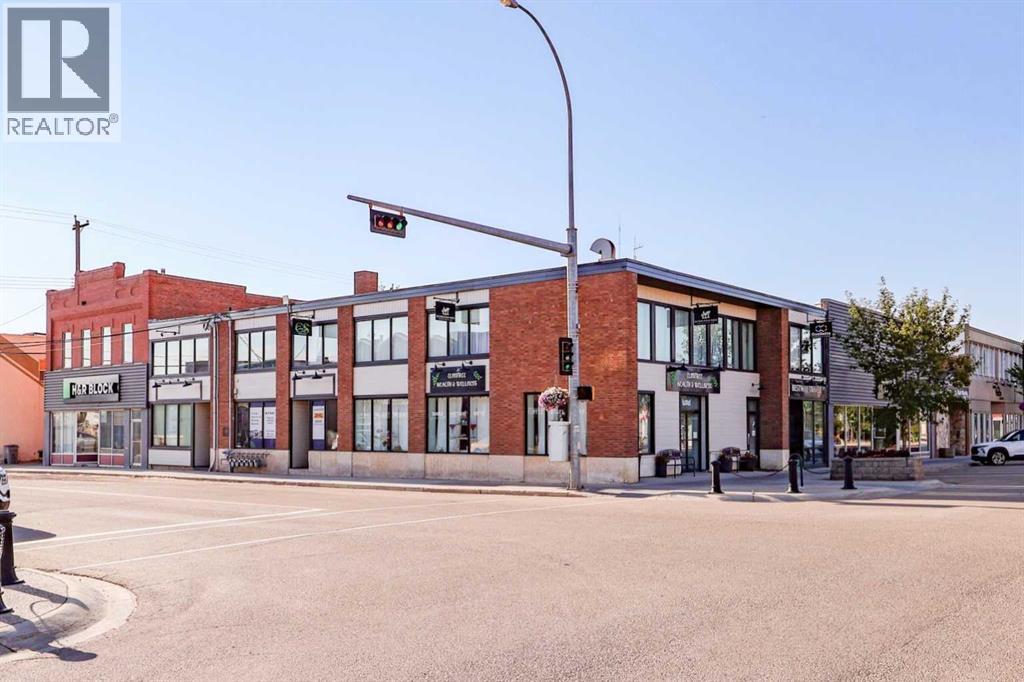 5002 50 Street, Stettler, Alberta