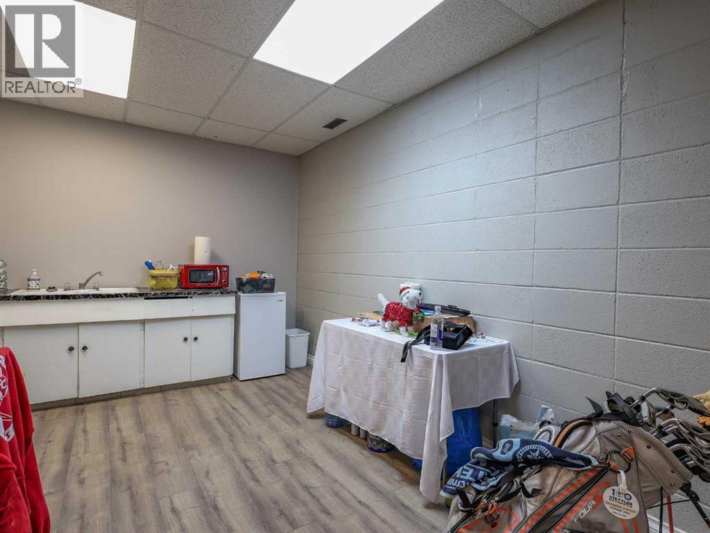 5002 50 Street, Stettler, Alberta  T4K 1K9 - Photo 18 - A2244776