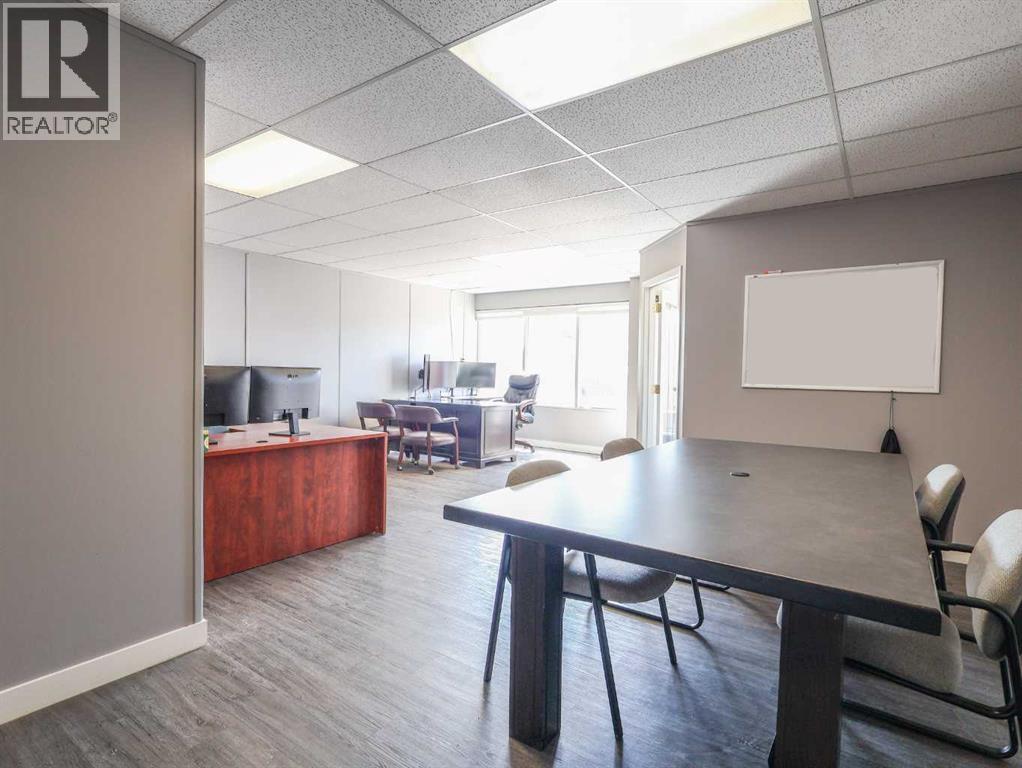 5002 50 Street, Stettler, Alberta  T4K 1K9 - Photo 25 - A2244776