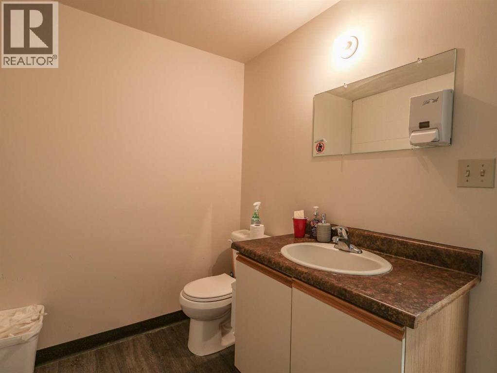 5002 50 Street, Stettler, Alberta  T4K 1K9 - Photo 20 - A2244776