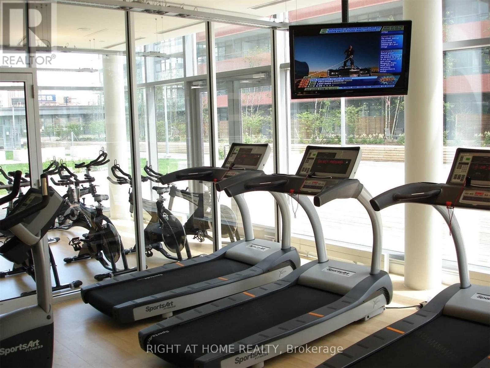 729 - 4k Spadina Avenue W, Toronto (Waterfront Communities), Ontario  M5V 3Y9 - Photo 13 - C12768322