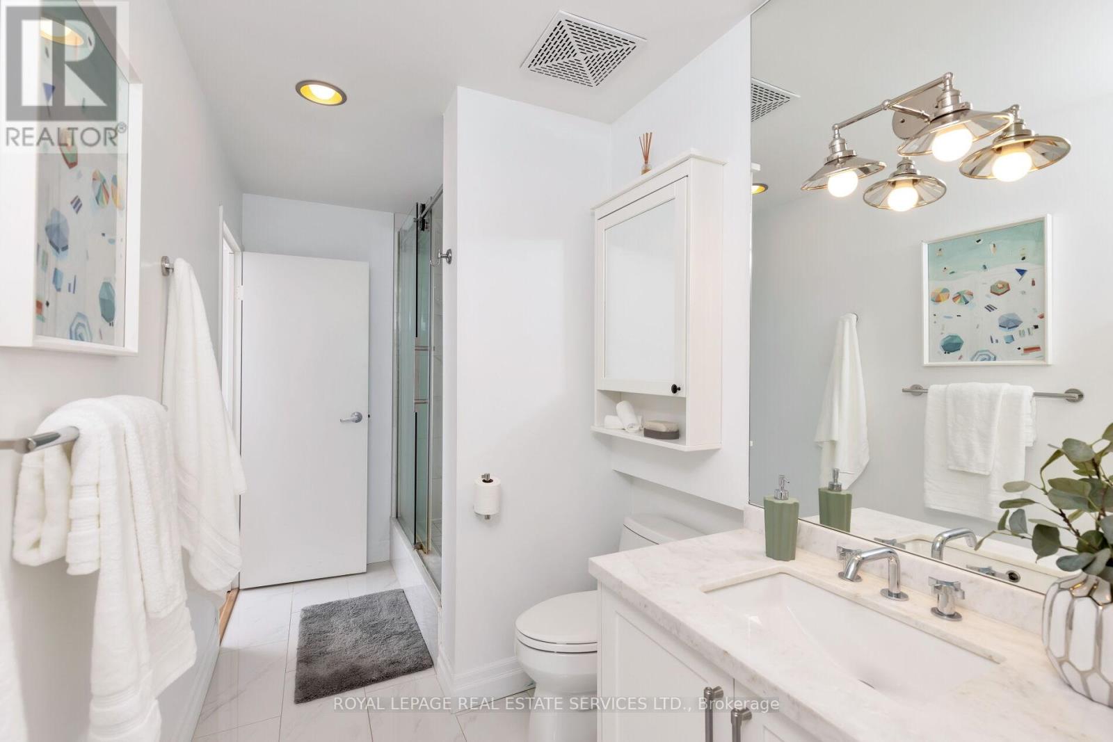 520 - 388 Richmond Street W, Toronto (Waterfront Communities), Ontario  M5V 3P1 - Photo 15 - C12768328