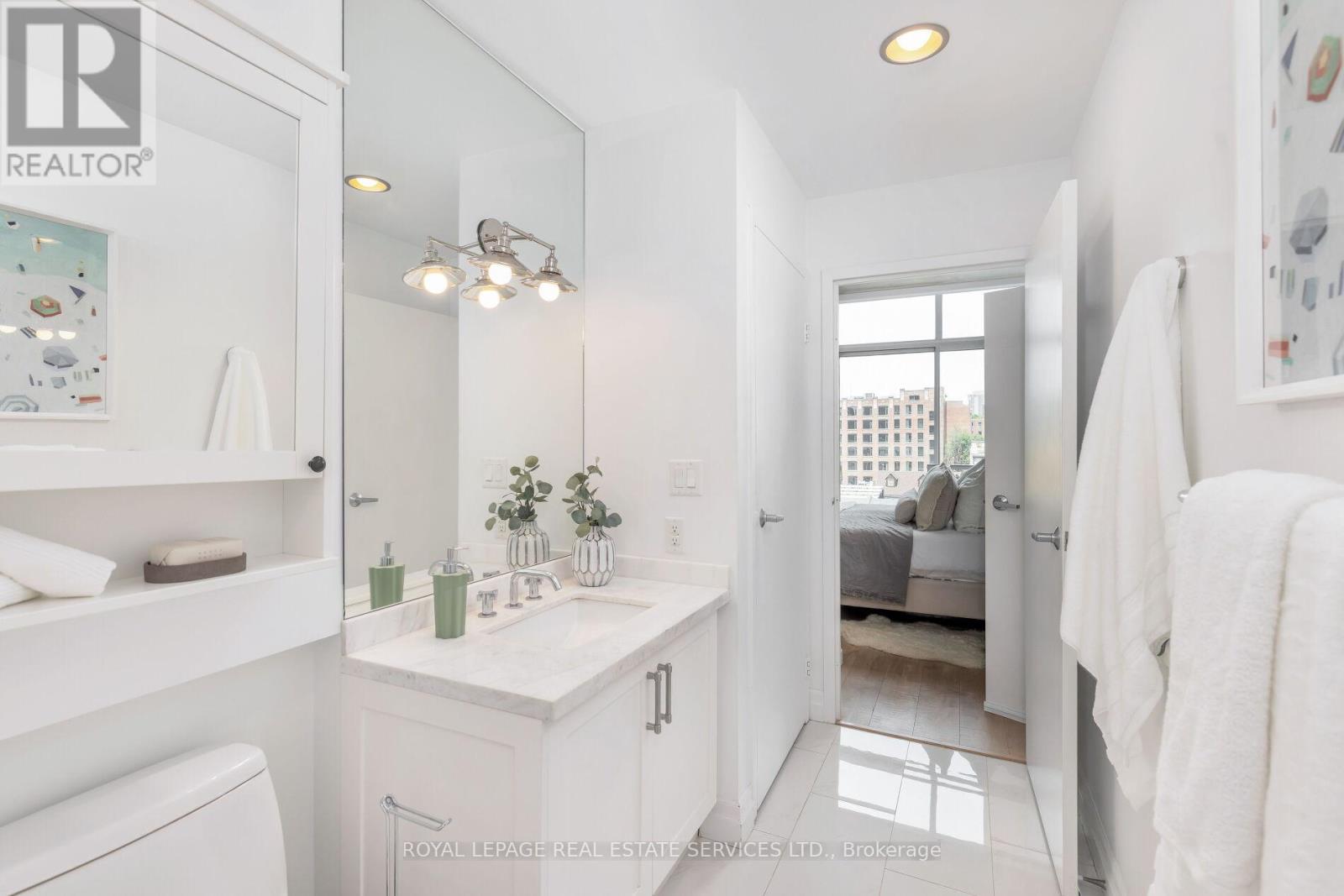 520 - 388 Richmond Street W, Toronto (Waterfront Communities), Ontario  M5V 3P1 - Photo 17 - C12768328