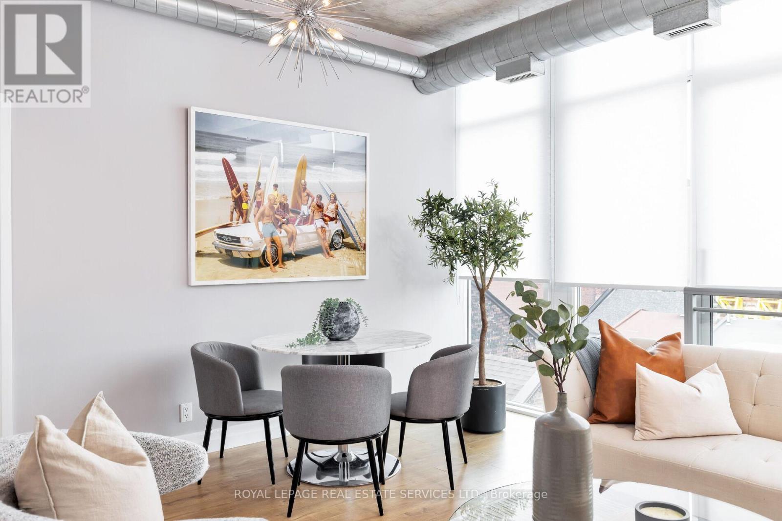 520 - 388 Richmond Street W, Toronto (Waterfront Communities), Ontario  M5V 3P1 - Photo 6 - C12768328