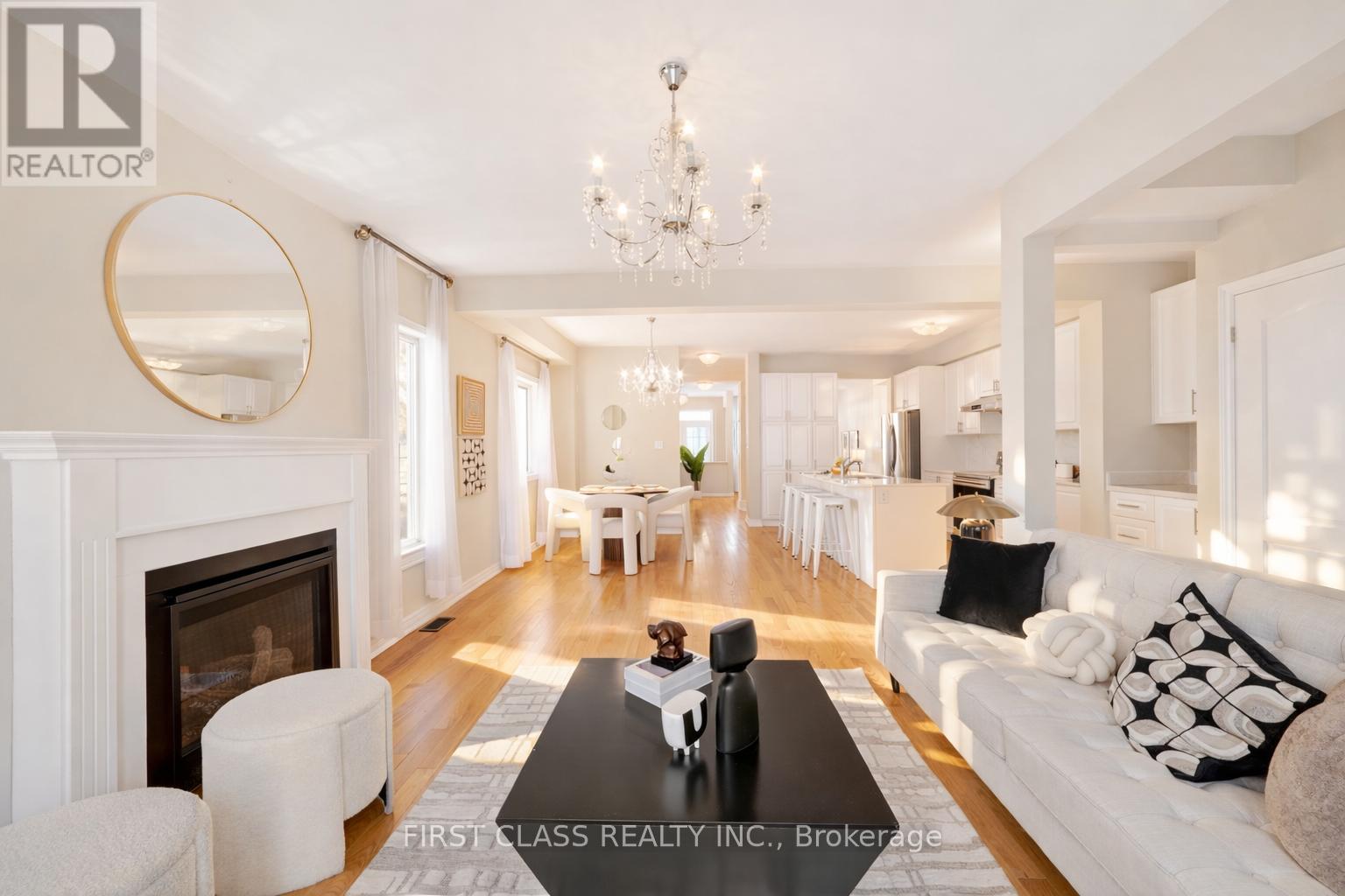 8 Elphee Lane, Markham, Ontario  L6B 0Z5 - Photo 12 - N12768338