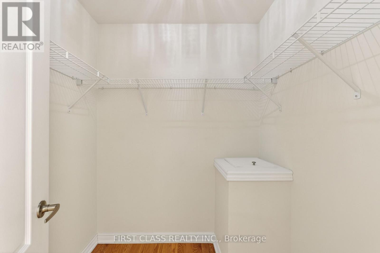 8 Elphee Lane, Markham, Ontario  L6B 0Z5 - Photo 20 - N12768338