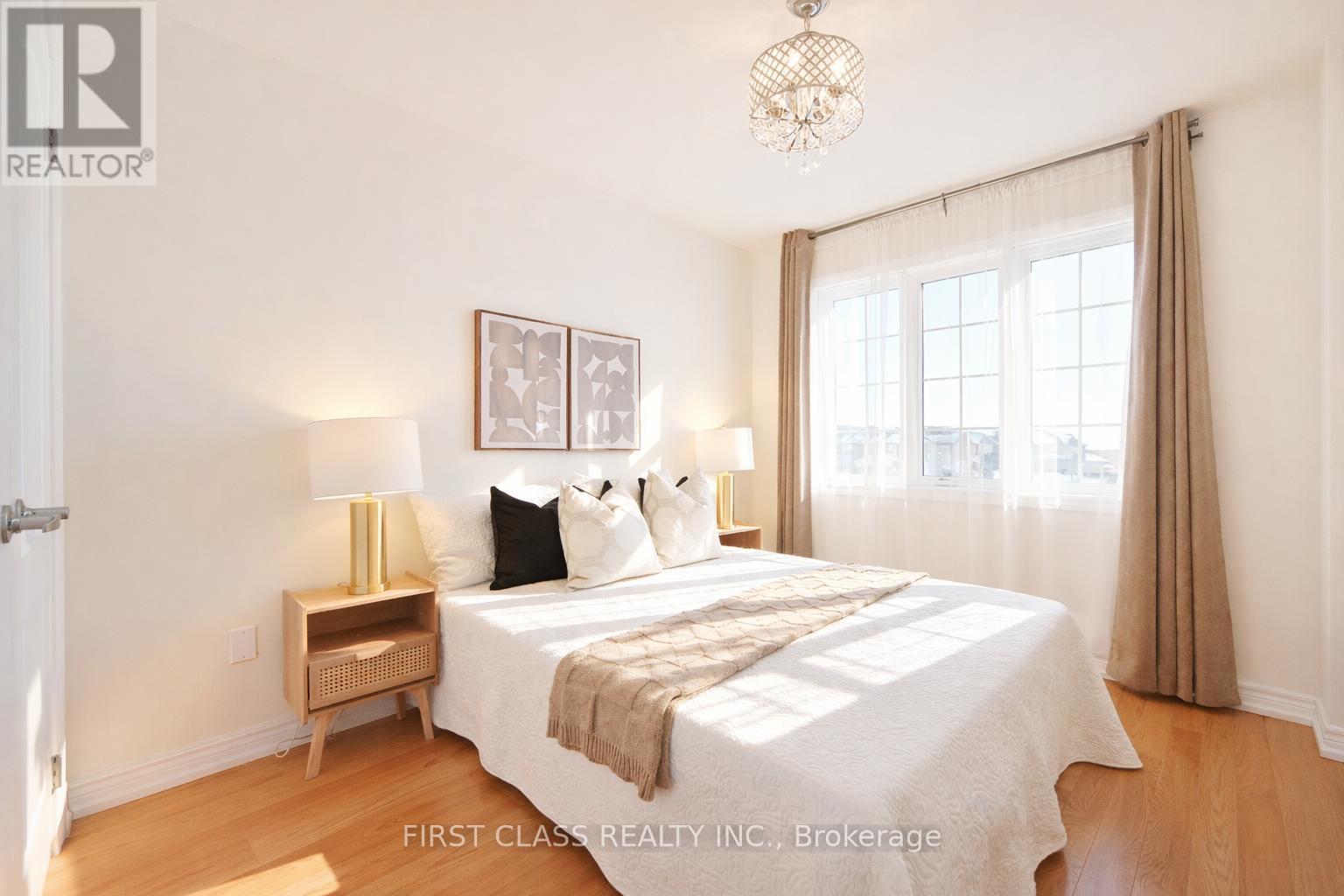 8 Elphee Lane, Markham, Ontario  L6B 0Z5 - Photo 21 - N12768338