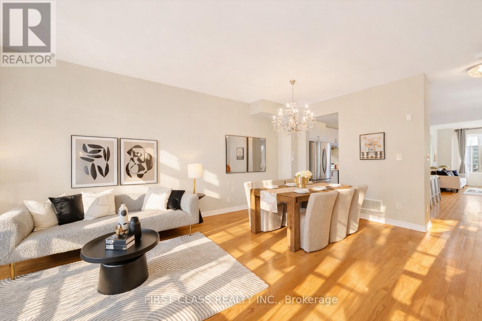 8 Elphee Lane, Markham, Ontario  L6B 0Z5 - Photo 5 - N12768338