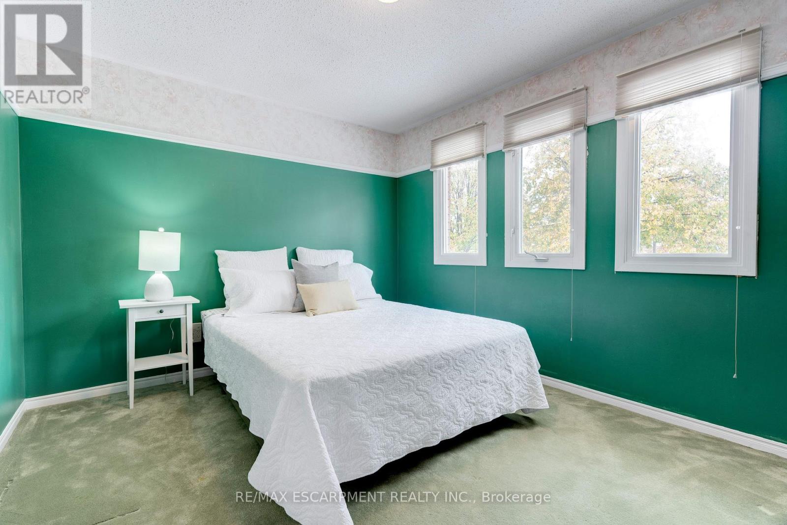 1151 Manor Road, Oakville, Ontario  L6M 1G3 - Photo 27 - W12537106