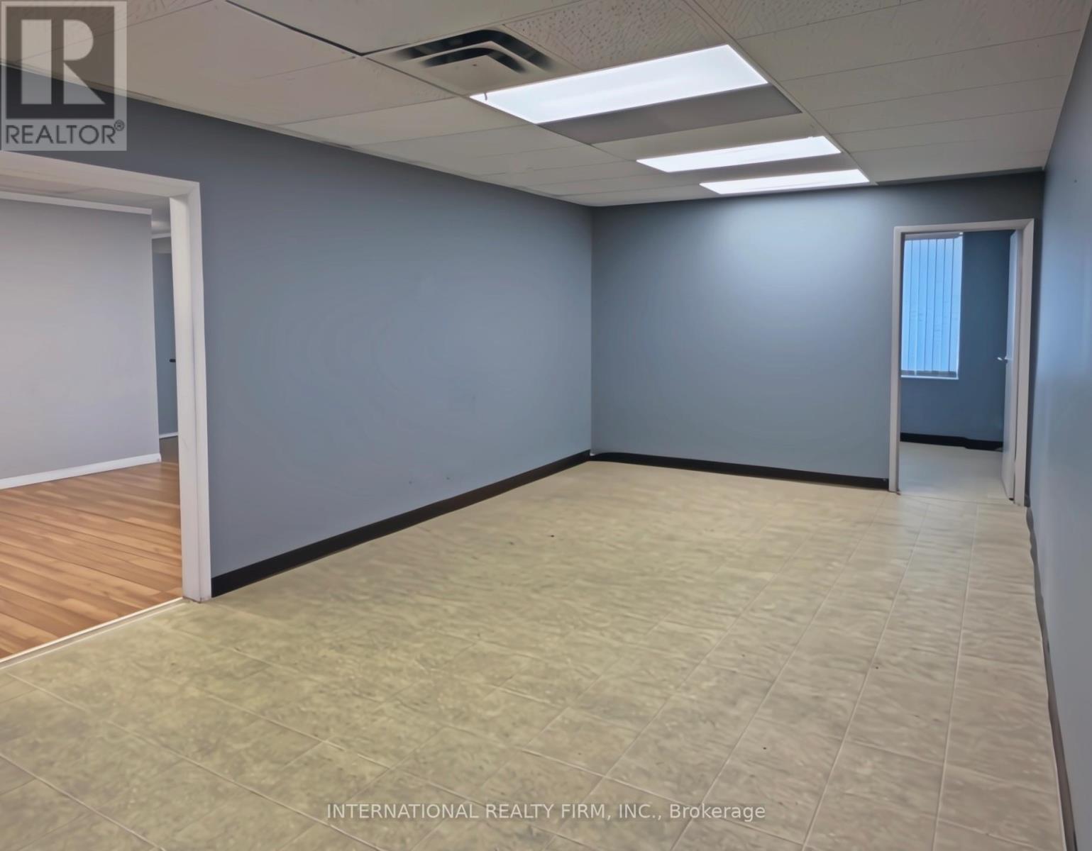 Unit 205 A - 1635 Lawrence Avenue W, Toronto, Ontario  M6L 3C9 - Photo 2 - W12768306