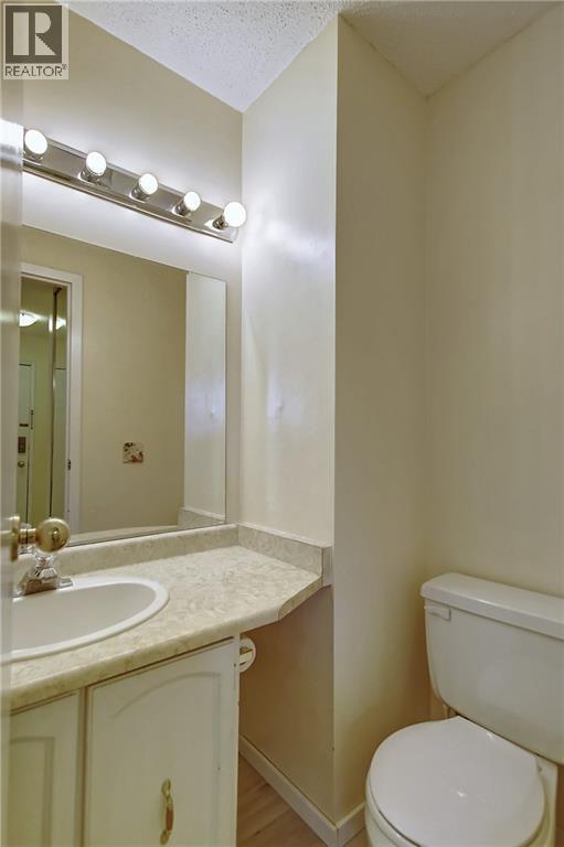 9, 1111 Canterbury Drive Sw, Calgary, Alberta  T2W 3G4 - Photo 13 - A2273986