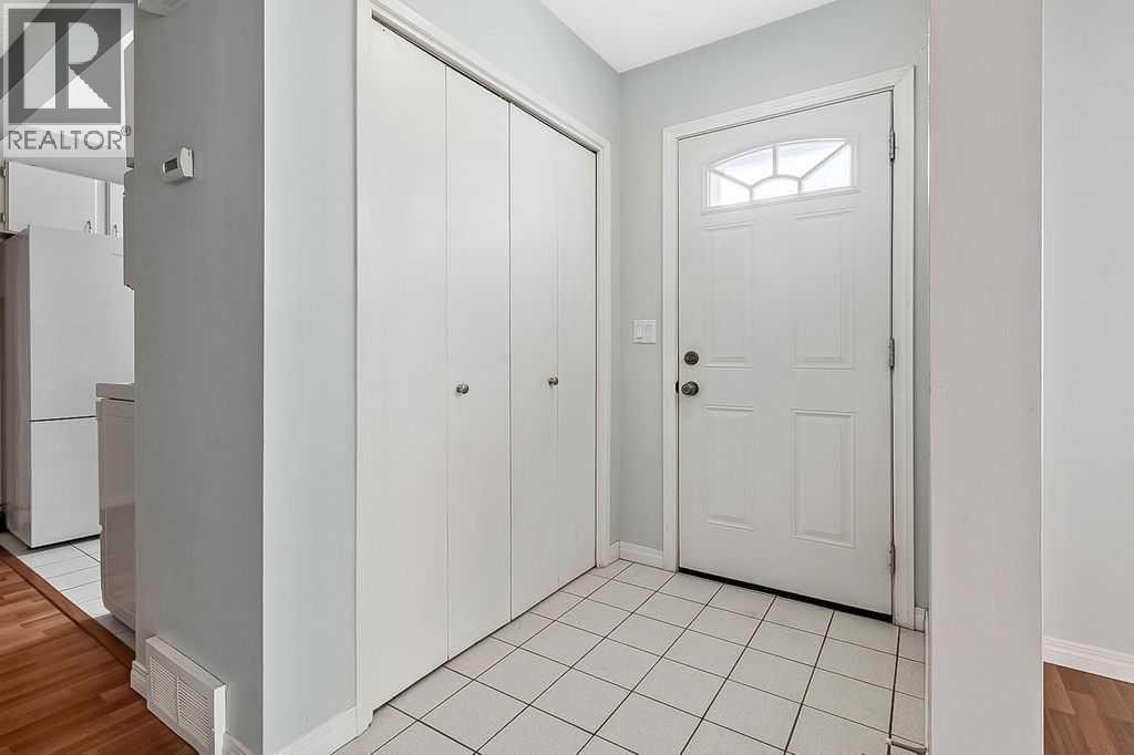 55, 740 Bracewood Drive Sw, Calgary, Alberta  T2W 3N3 - Photo 3 - A2274419