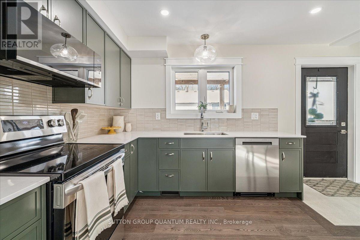 18r Pleasant Avenue, Hamilton, Ontario  L9H 3S7 - Photo 22 - X12768318