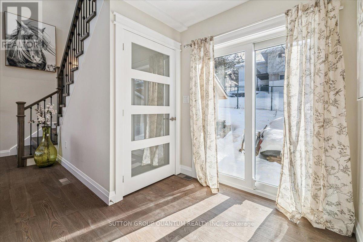 18r Pleasant Avenue, Hamilton, Ontario  L9H 3S7 - Photo 35 - X12768318