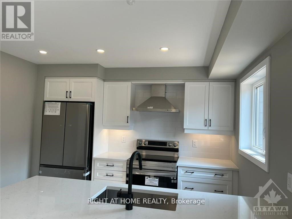 26 Limnos Lane, Ottawa, Ontario  K2S 0V5 - Photo 10 - X12768346