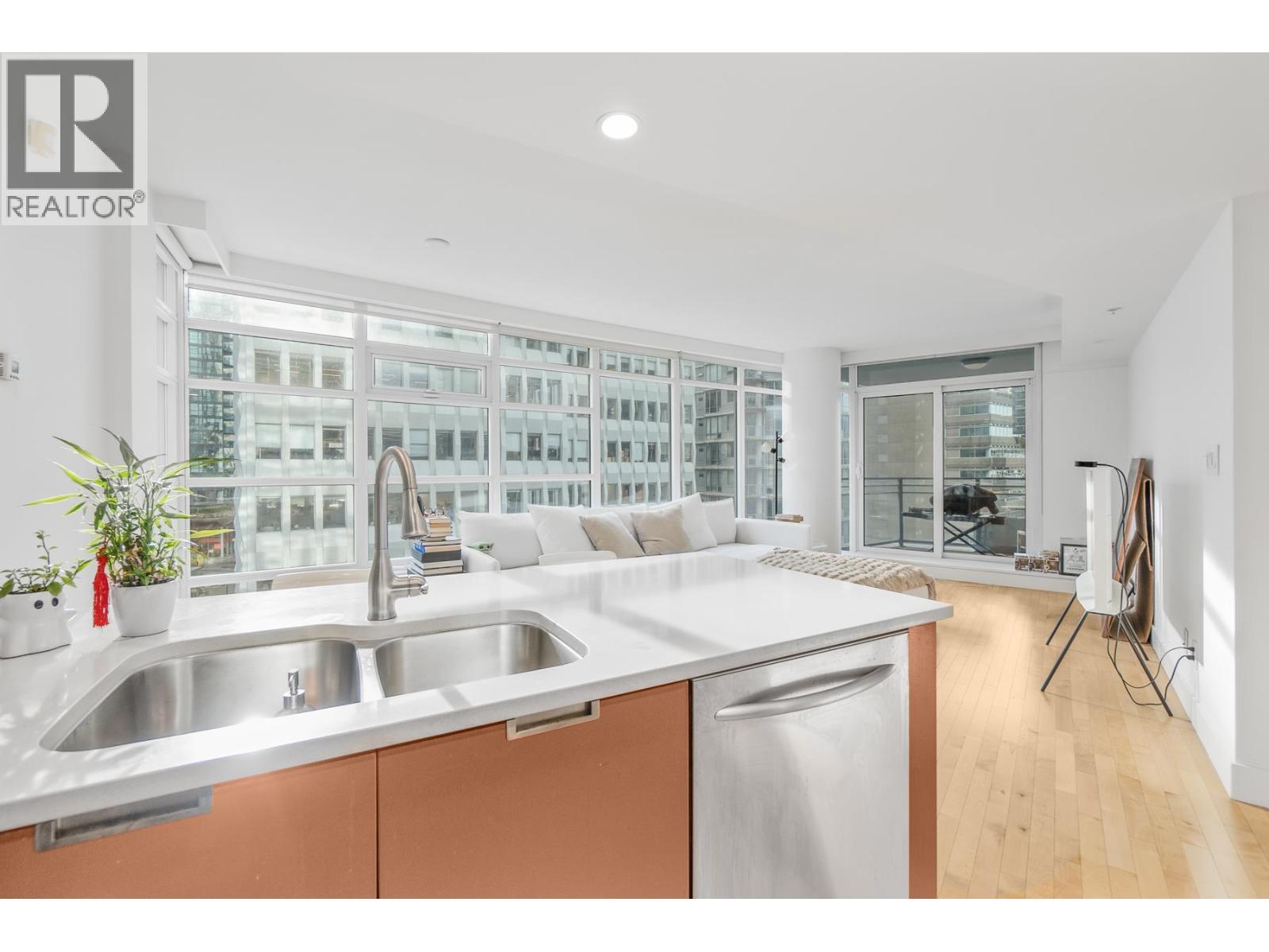 1005 1205 W Hastings Street, Vancouver, British Columbia  V6E 4T7 - Photo 12 - R3087666