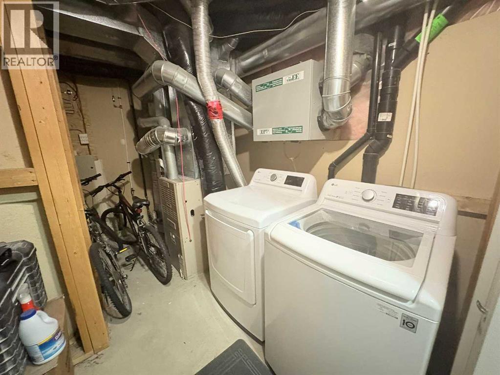 136 Douglas Glen Park Se, Calgary, Alberta  T2Z 3Z3 - Photo 17 - A2279945