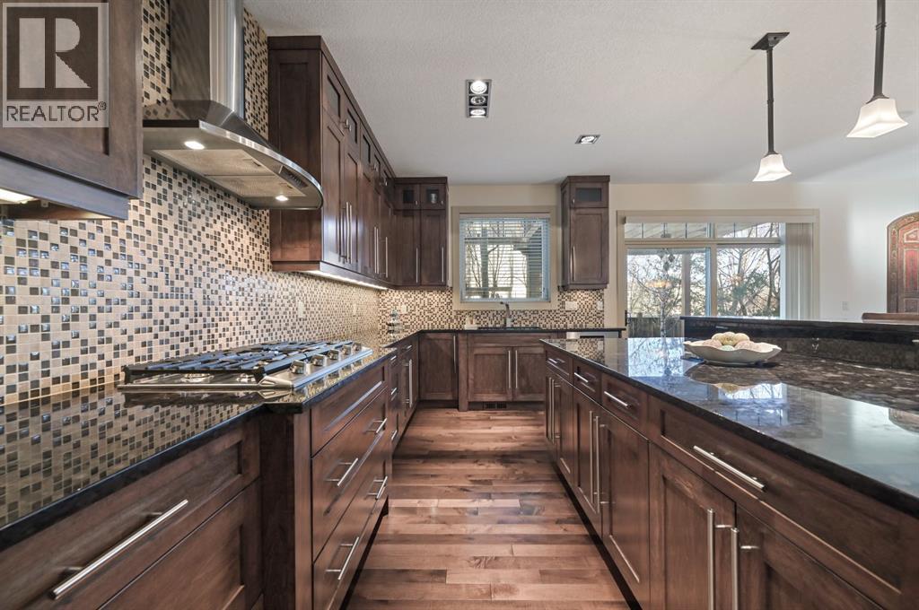 2 Wexford Crescent Sw, Calgary, Alberta  T3H 0G9 - Photo 15 - A2284395