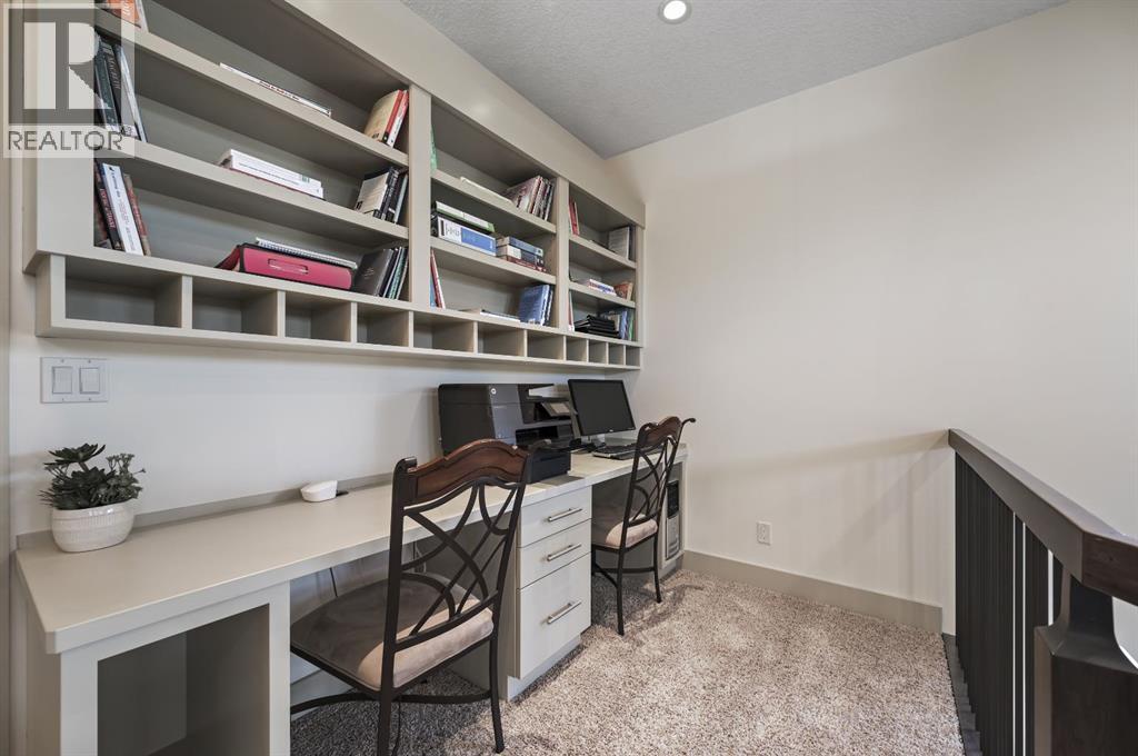 2 Wexford Crescent Sw, Calgary, Alberta  T3H 0G9 - Photo 26 - A2284395