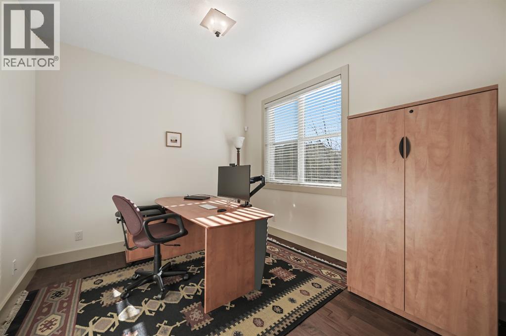 2 Wexford Crescent Sw, Calgary, Alberta  T3H 0G9 - Photo 7 - A2284395