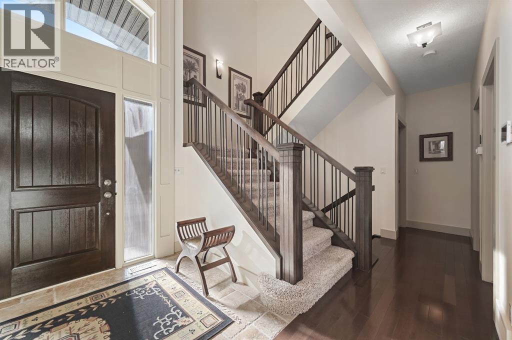 2 Wexford Crescent Sw, Calgary, Alberta  T3H 0G9 - Photo 4 - A2284395