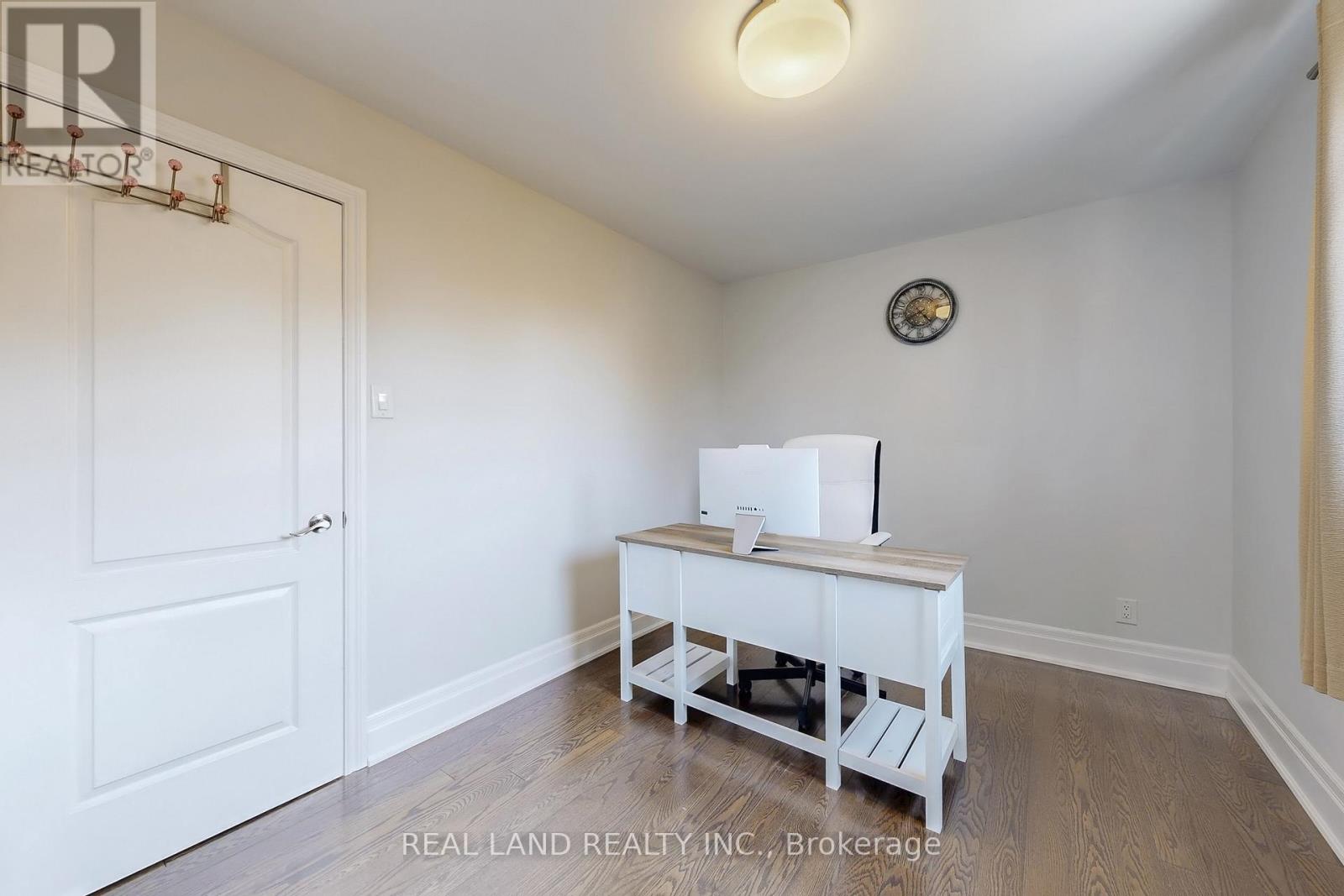 251 Glen Shields Avenue, Vaughan, Ontario  L4K 2R1 - Photo 25 - N12768342