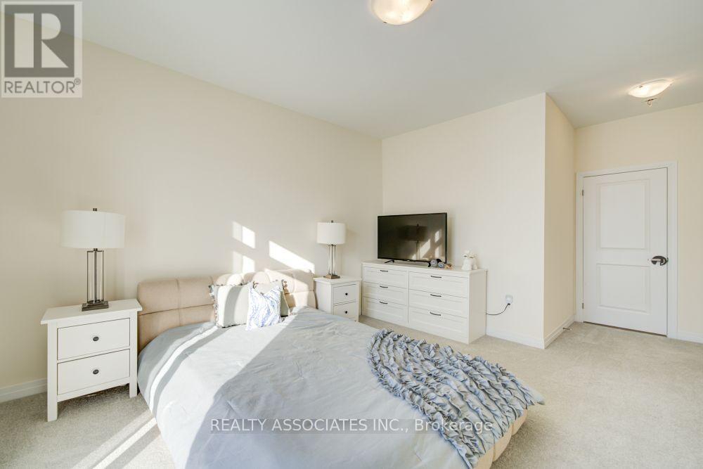 20 Kahshe Lane, Richmond Hill, Ontario  L4S 0N7 - Photo 16 - N12768350