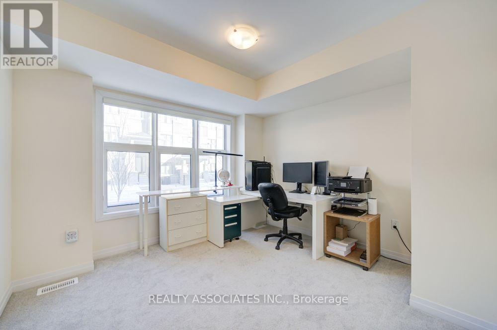 20 Kahshe Lane, Richmond Hill, Ontario  L4S 0N7 - Photo 24 - N12768350