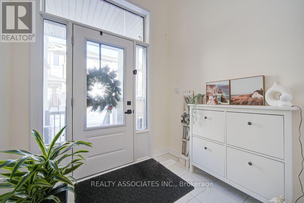 20 Kahshe Lane, Richmond Hill, Ontario  L4S 0N7 - Photo 25 - N12768350