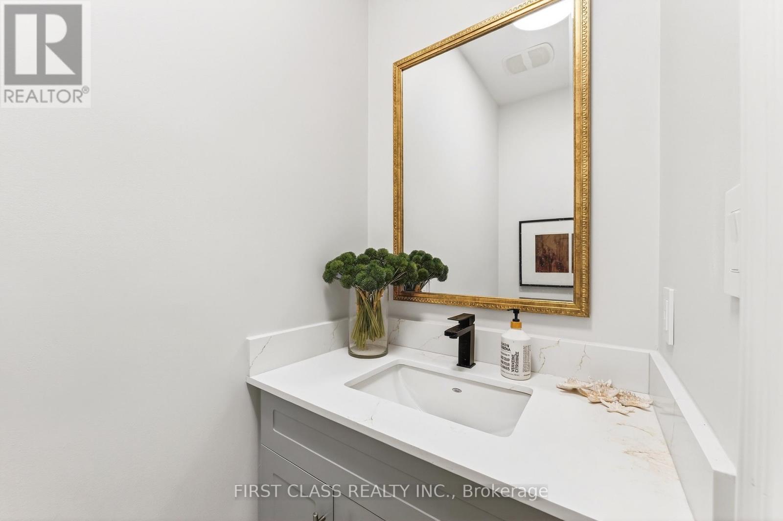 31 Boake Trail, Richmond Hill, Ontario  L4B 2H3 - Photo 24 - N12768352