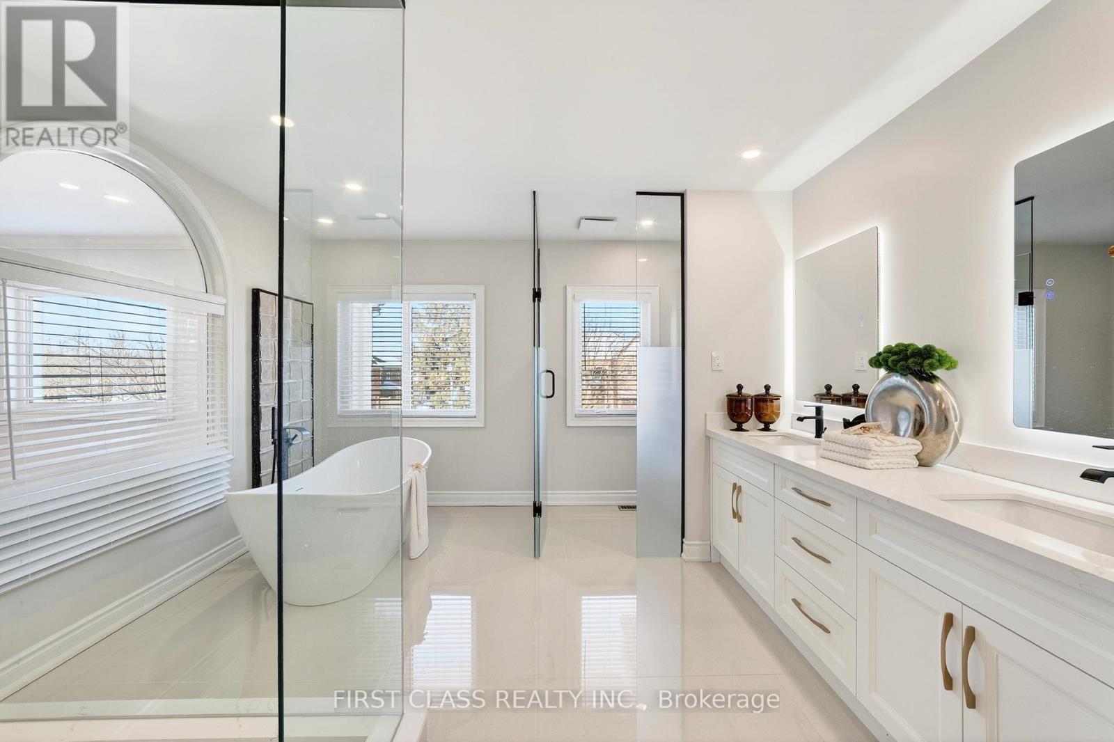 31 Boake Trail, Richmond Hill, Ontario  L4B 2H3 - Photo 28 - N12768352