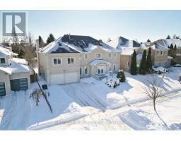31 BOAKE TRAIL, Richmond Hill, Ontario
